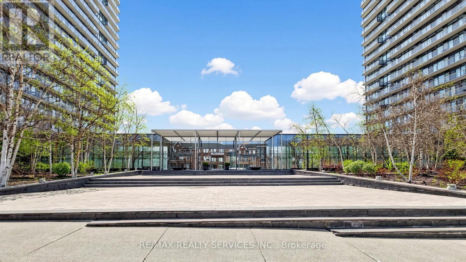 511 - 105 The Queensway Avenue, Toronto, Ontario  M6S 5B5 - Photo 36 - W12978228