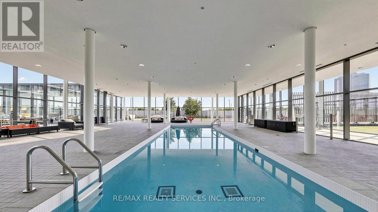 511 - 105 The Queensway Avenue, Toronto, Ontario  M6S 5B5 - Photo 37 - W12978228