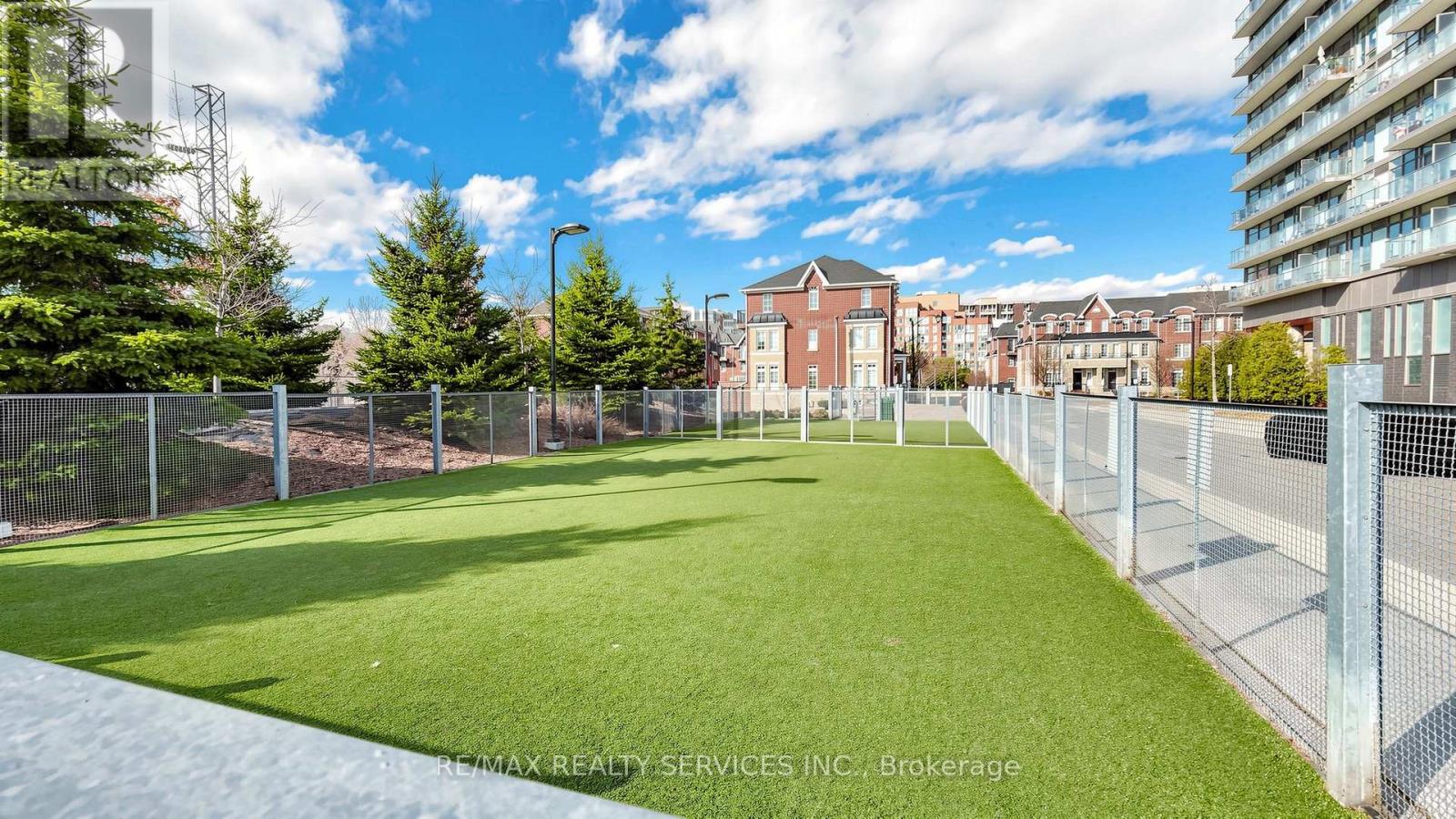 511 - 105 The Queensway Avenue, Toronto, Ontario  M6S 5B5 - Photo 39 - W12978228