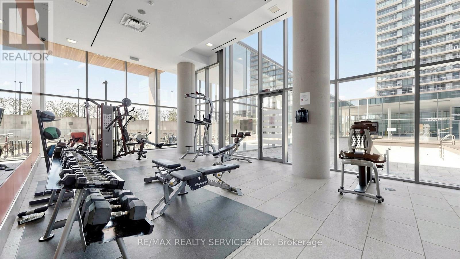 511 - 105 The Queensway Avenue, Toronto, Ontario  M6S 5B5 - Photo 44 - W12978228