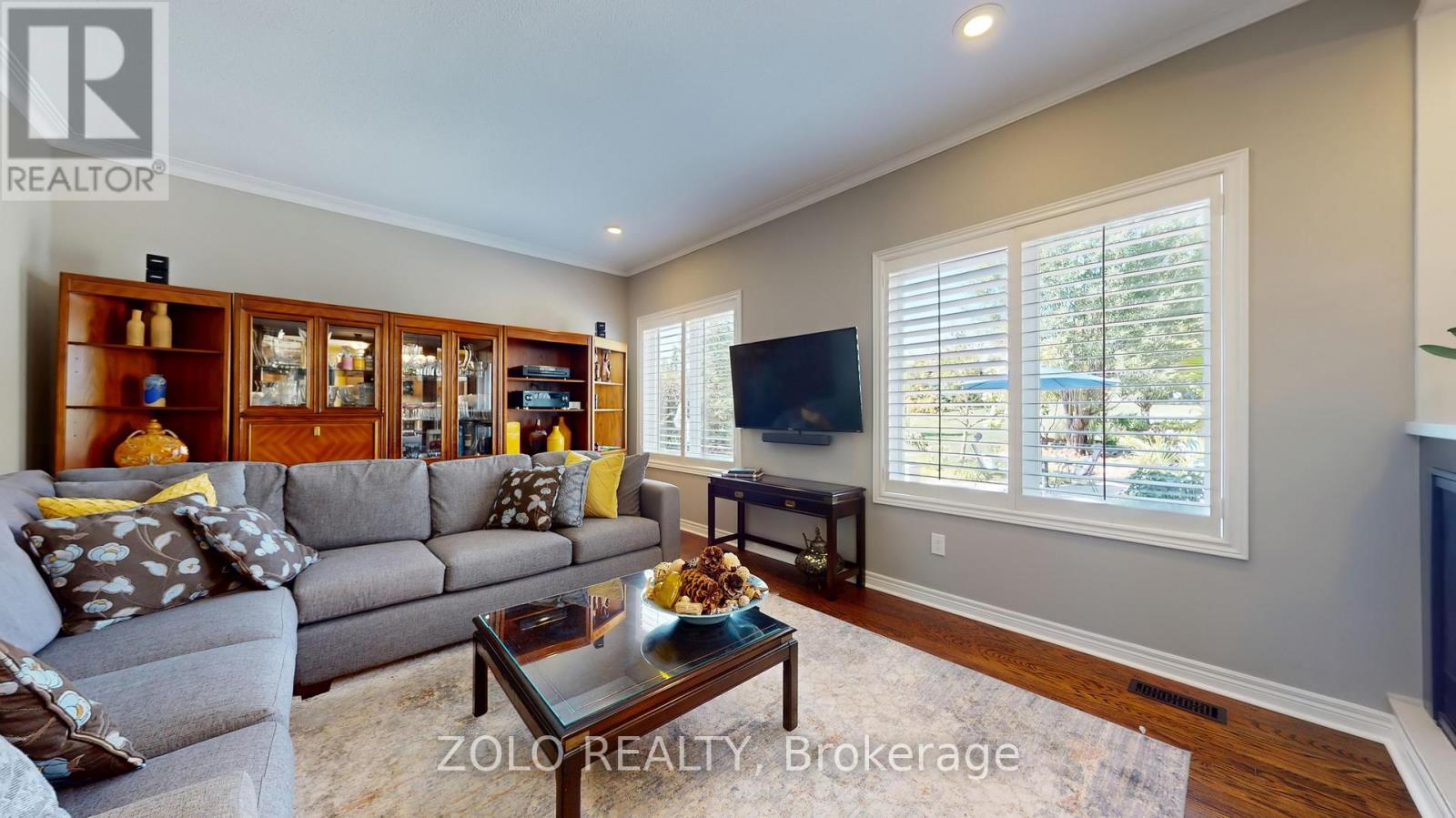 6 Massari Street, Caledon, Ontario  L7K 0B6 - Photo 10 - W12978240