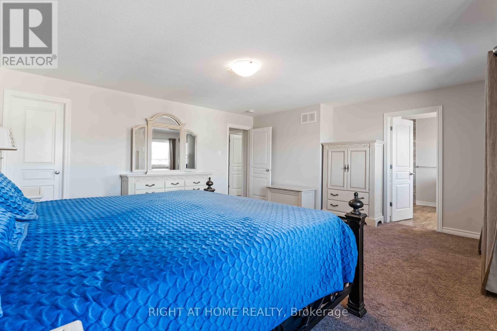 658 Parade Drive, Ottawa, Ontario  K2S 0Z2 - Photo 23 - X12938560