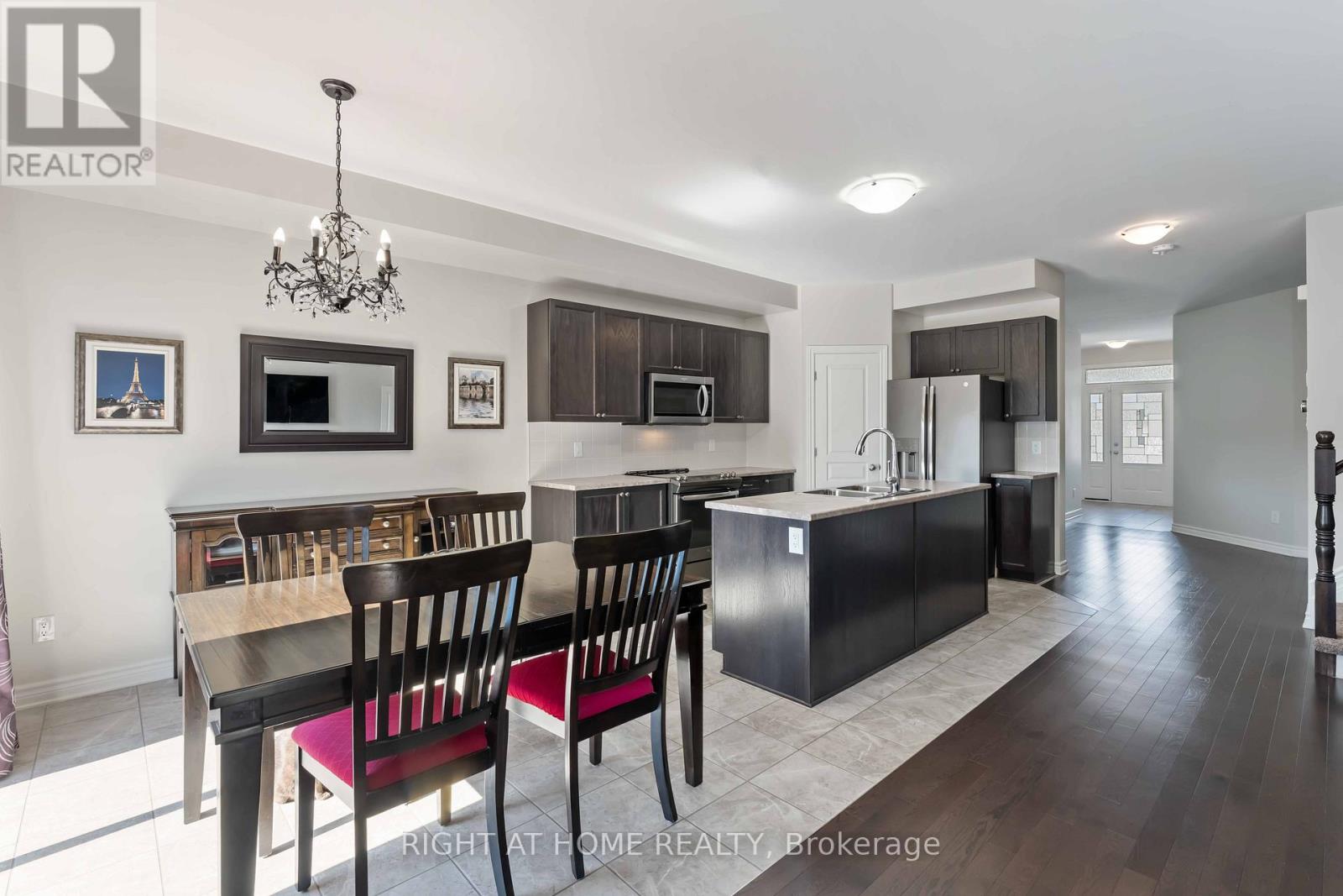 658 Parade Drive, Ottawa, Ontario  K2S 0Z2 - Photo 15 - X12938560