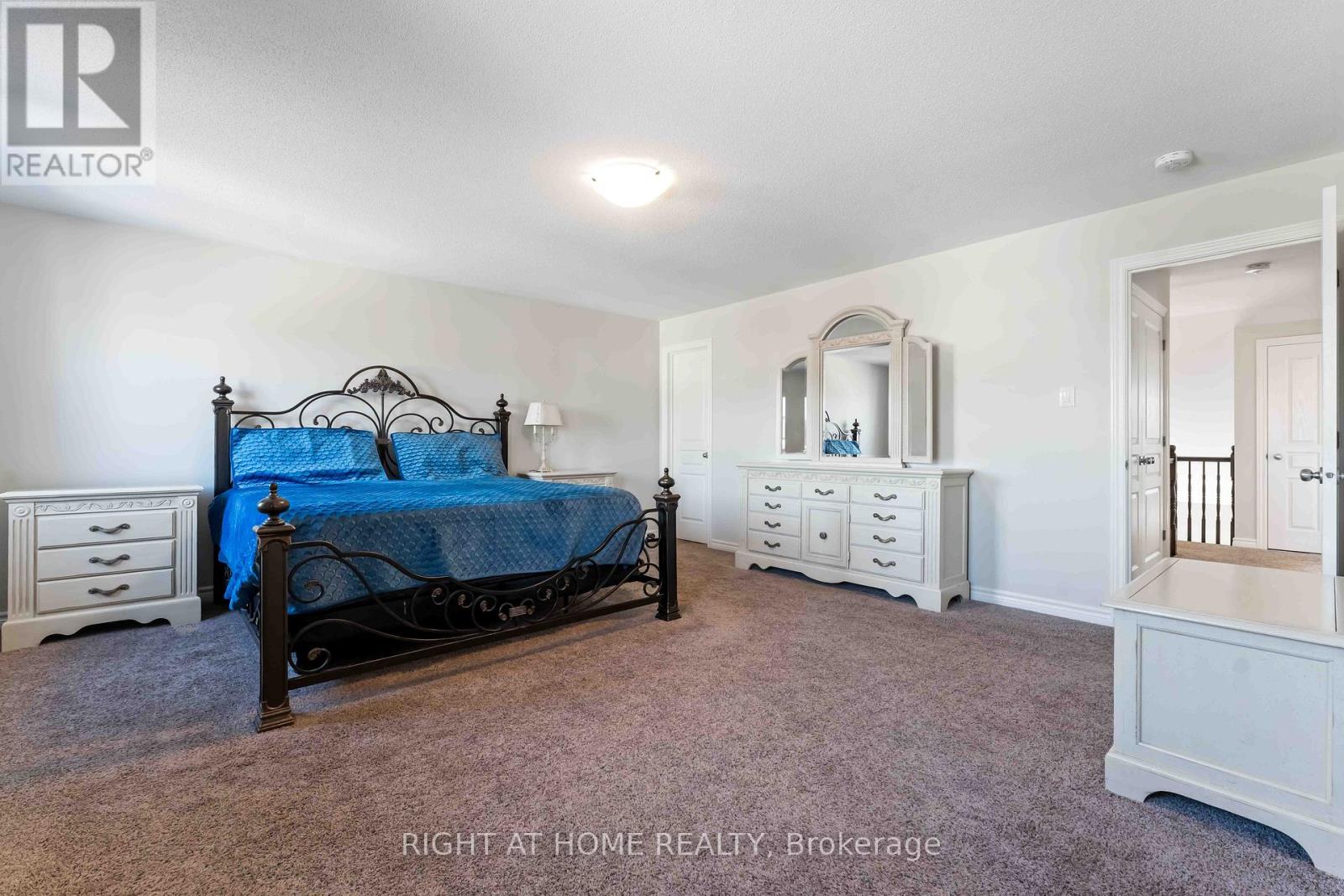 658 Parade Drive, Ottawa, Ontario  K2S 0Z2 - Photo 22 - X12938560