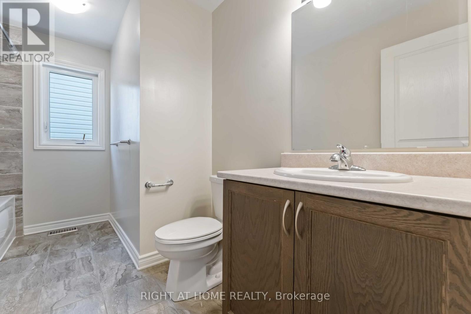 658 Parade Drive, Ottawa, Ontario  K2S 0Z2 - Photo 34 - X12938560