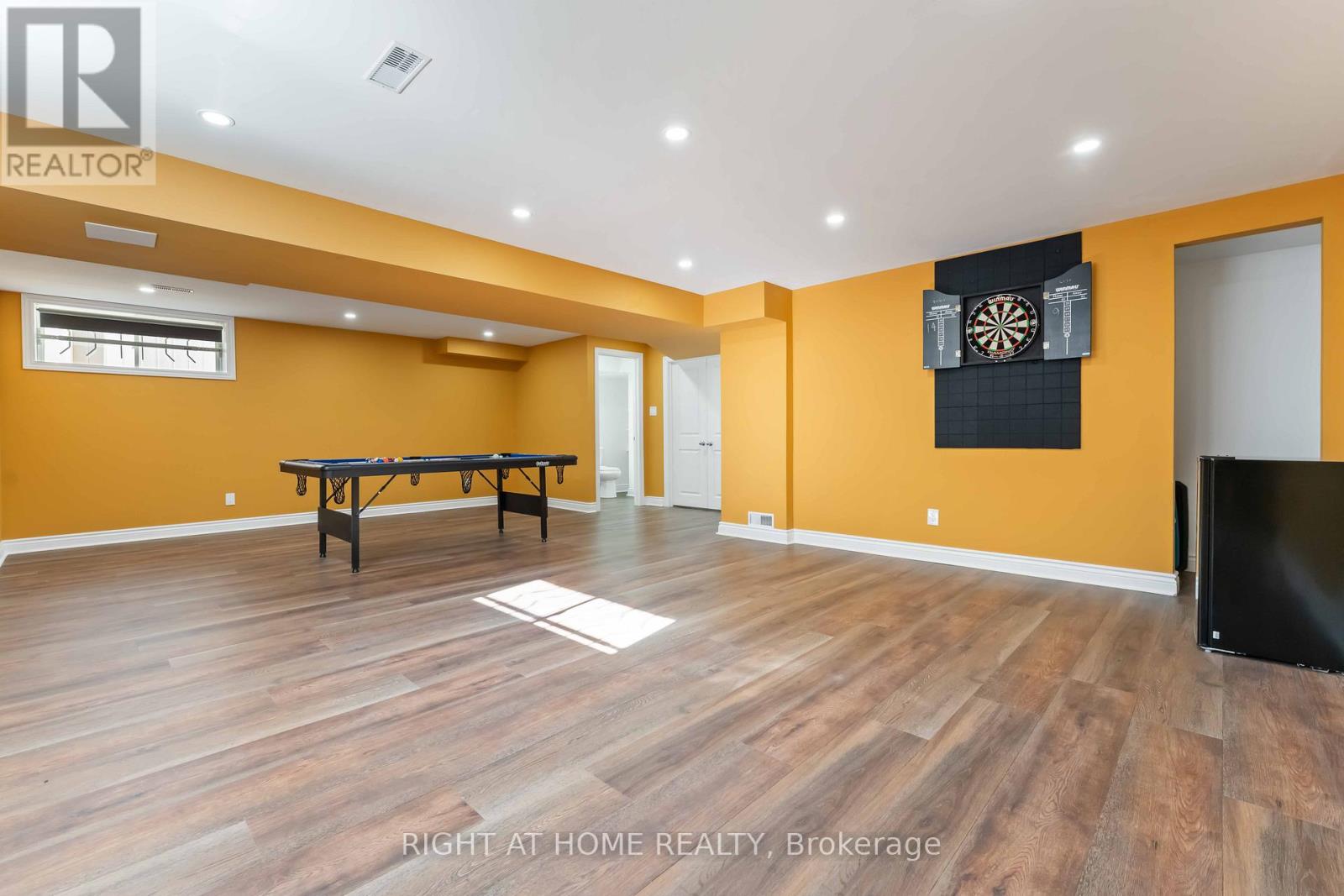 658 Parade Drive, Ottawa, Ontario  K2S 0Z2 - Photo 38 - X12938560