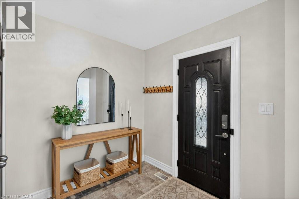 86 Barons Avenue N, Hamilton, Ontario  L8H 5A4 - Photo 7 - 40818882