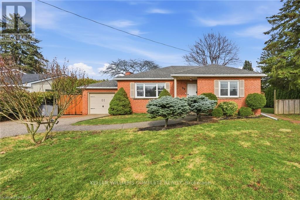 59 Oakley Court, Hamilton, Ontario  L9G 1T7 - Photo 2 - X12977942