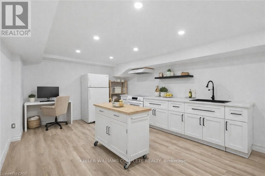 59 Oakley Court, Hamilton, Ontario  L9G 1T7 - Photo 26 - X12977942