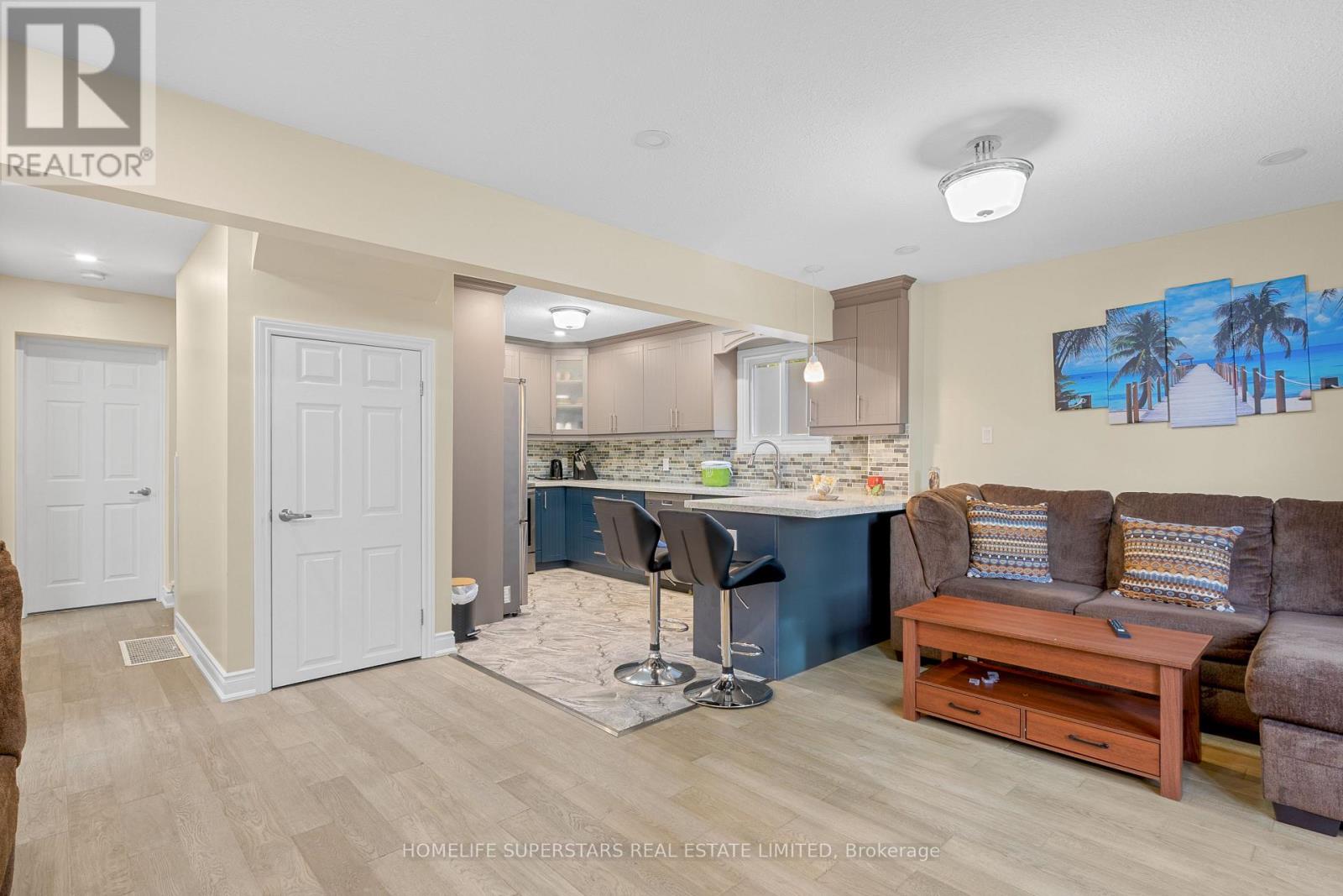 13 Lewis Street, Hamilton, Ontario  L8H 6C3 - Photo 6 - X12977998