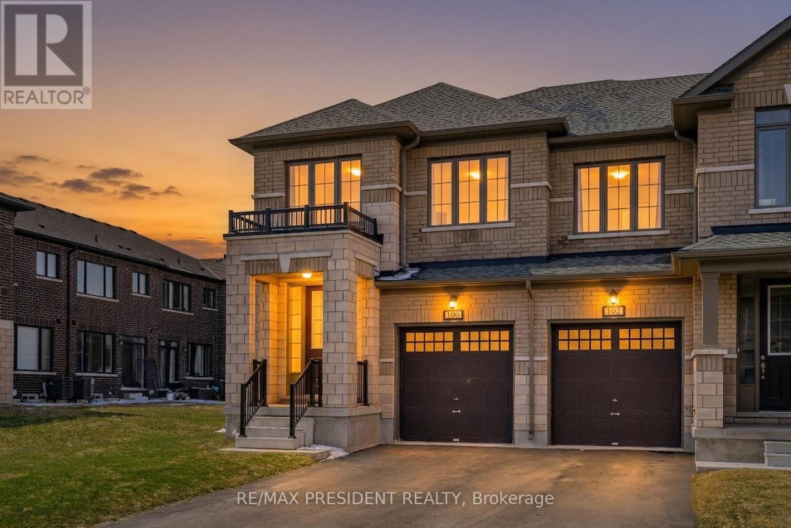 100 CORLEY STREET W, Kawartha Lakes, Ontario