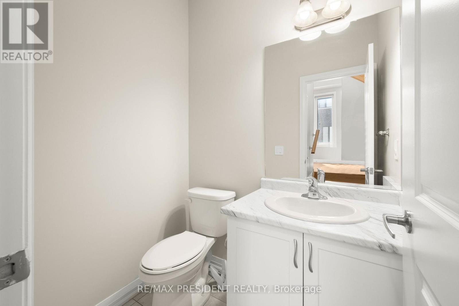 100 Corley Street W, Kawartha Lakes, Ontario  K9V 6C2 - Photo 10 - X12978090