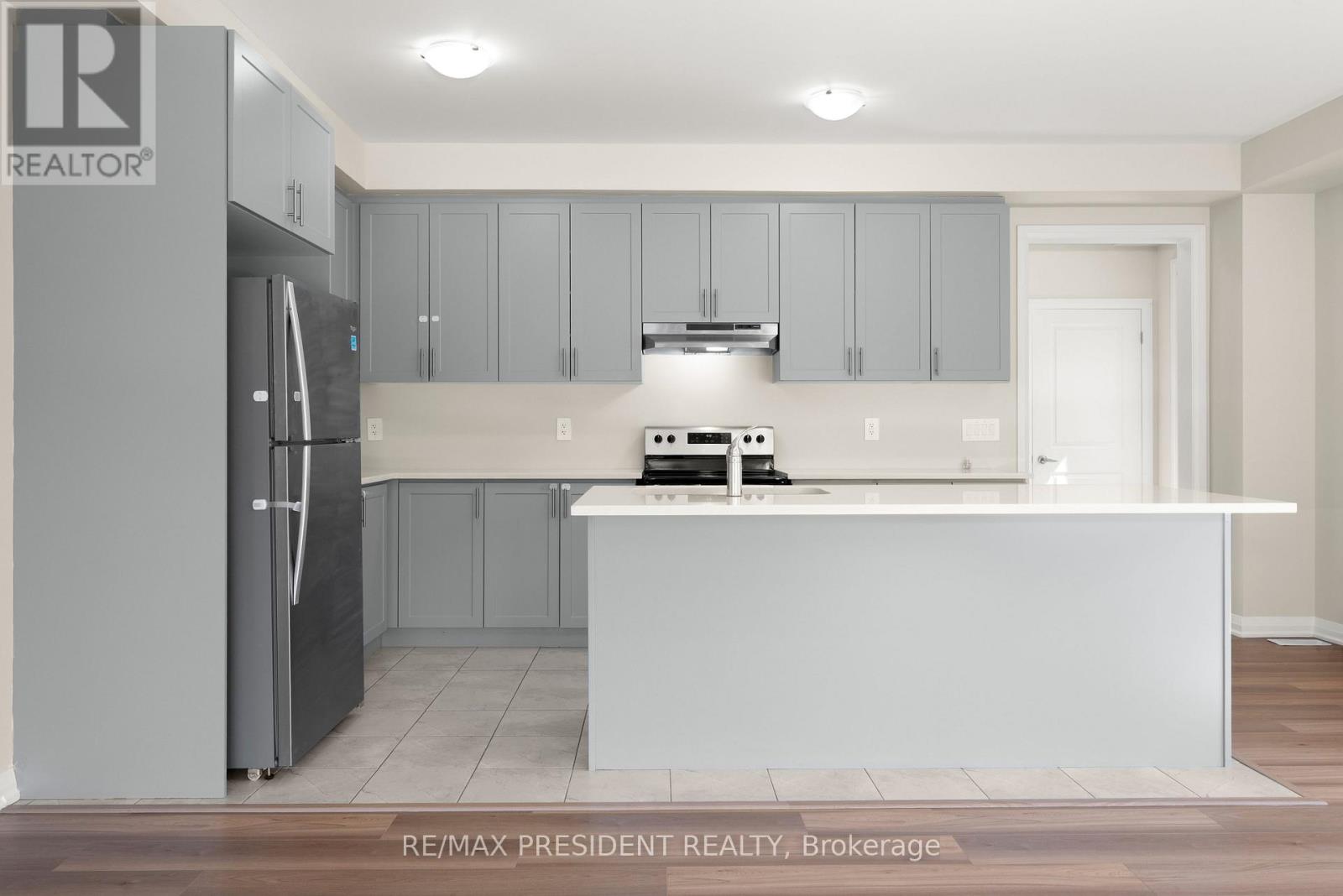 100 Corley Street W, Kawartha Lakes, Ontario  K9V 6C2 - Photo 16 - X12978090