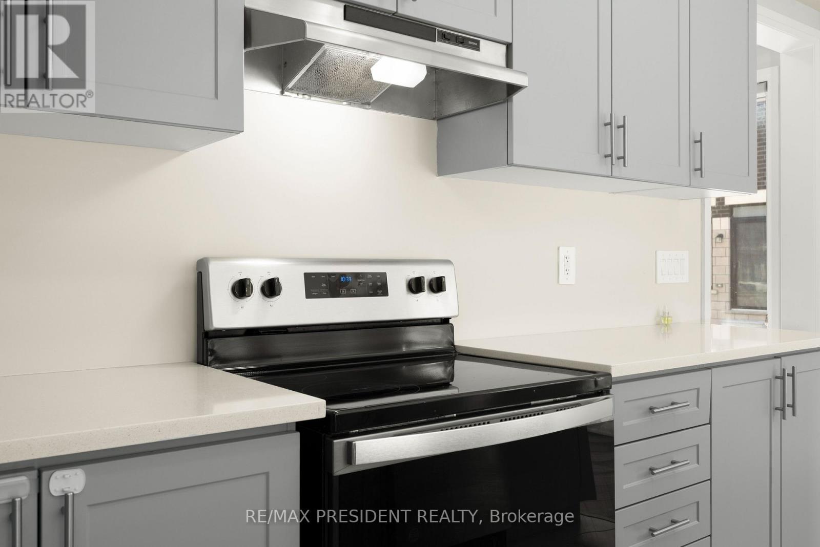 100 Corley Street W, Kawartha Lakes, Ontario  K9V 6C2 - Photo 18 - X12978090