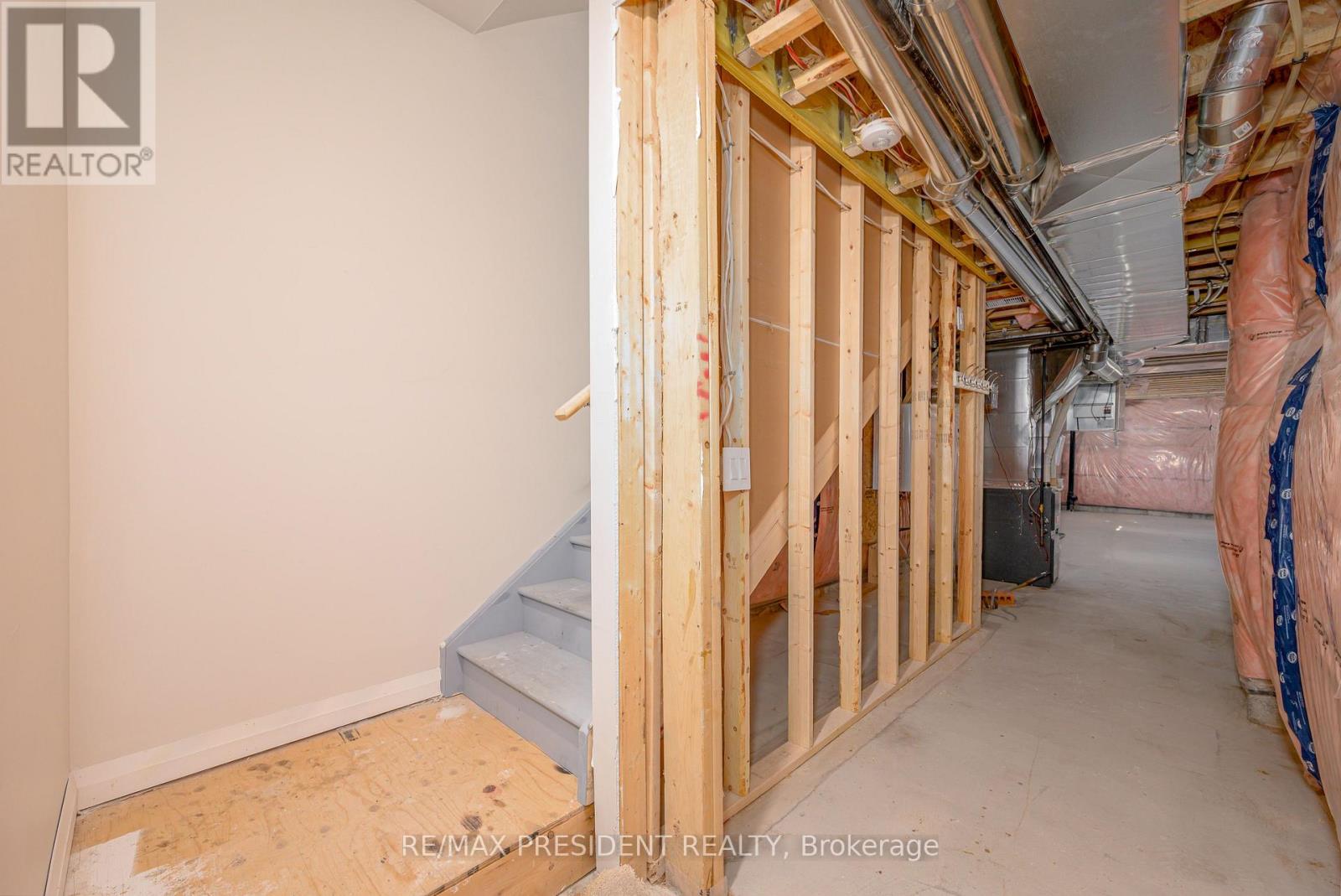 100 Corley Street W, Kawartha Lakes, Ontario  K9V 6C2 - Photo 43 - X12978090