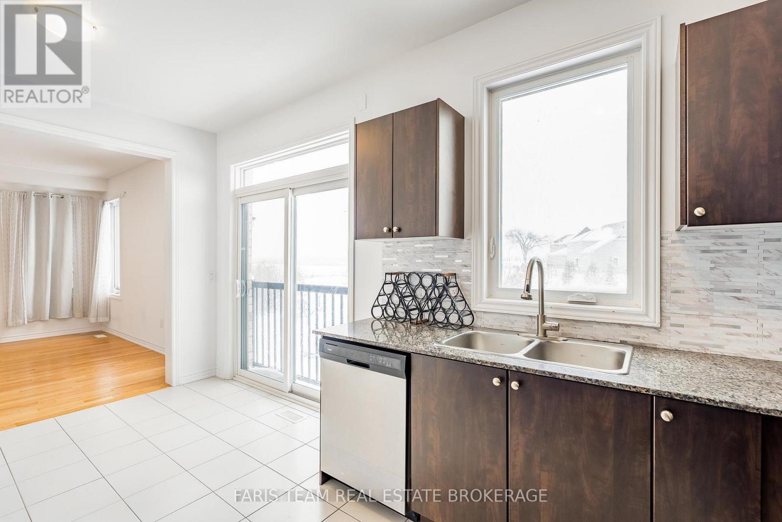 51 Corbett Street, Southgate, Ontario  N0C 1B0 - Photo 10 - X12978164