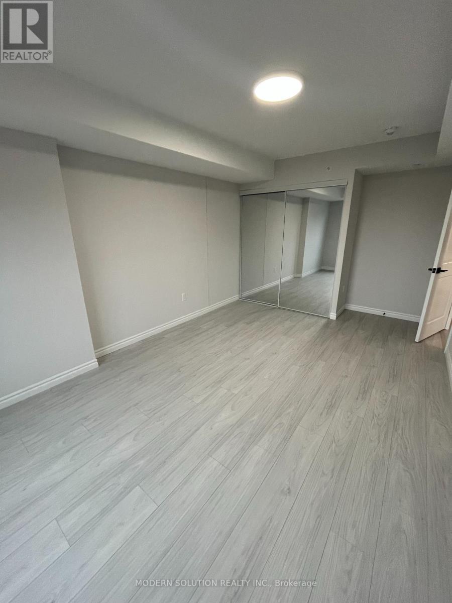 404 - 50 Otterbein Road, Kitchener, Ontario  N2B 3B7 - Photo 7 - X12978172