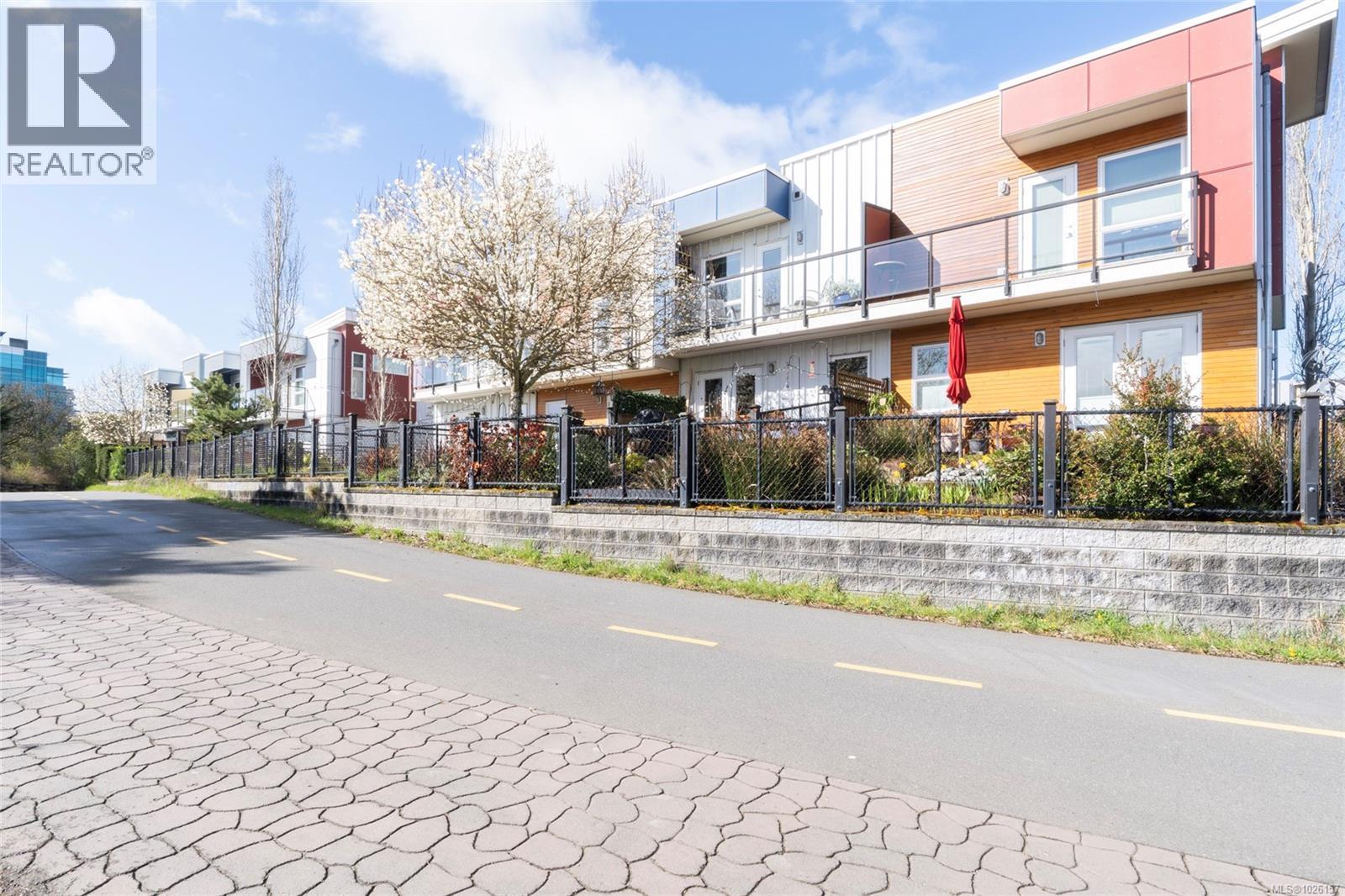 17 785 Central Spur Rd, Victoria, British Columbia  V9A 7S1 - Photo 32 - 1026157