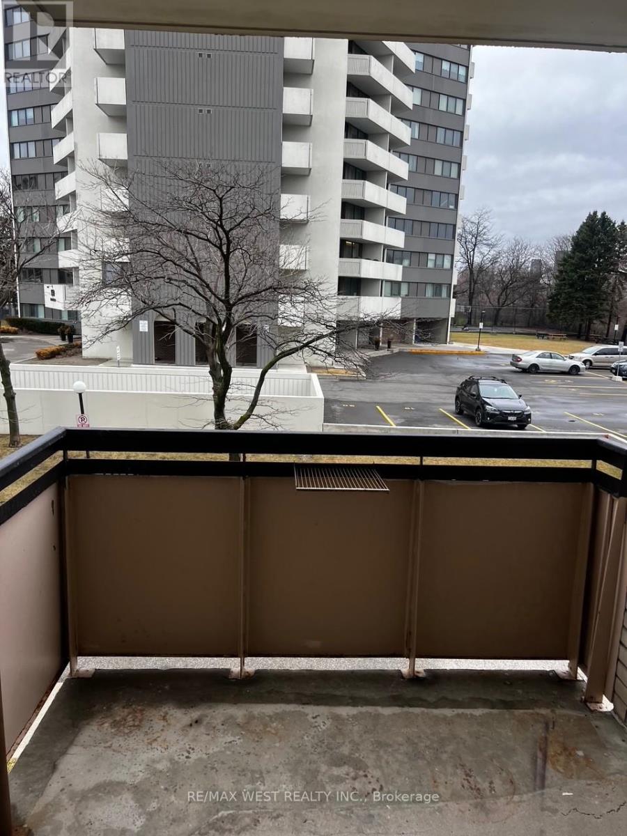 202 - 130 Neptune Drive, Toronto, Ontario  M6A 1X5 - Photo 3 - C12967970