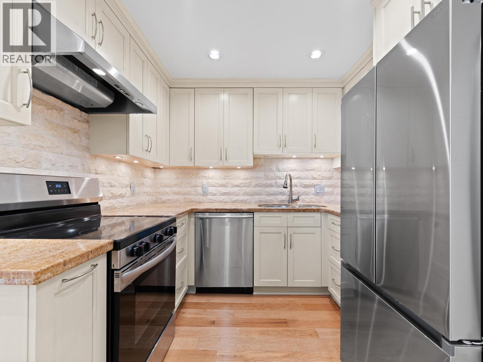 601 738 Broughton Street, Vancouver, British Columbia  V6G 3A7 - Photo 13 - R3109221