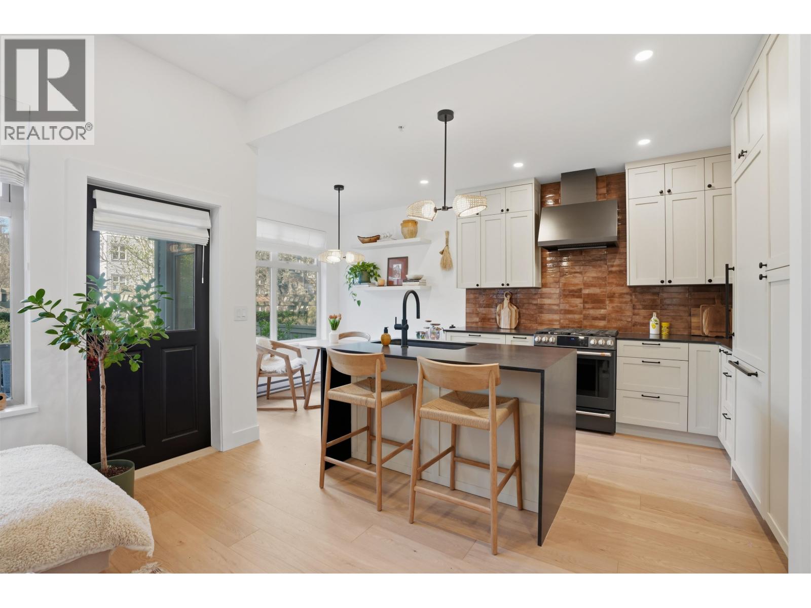 2039 W 33rd Avenue, Vancouver, British Columbia  V6M 1B6 - Photo 11 - R3109244