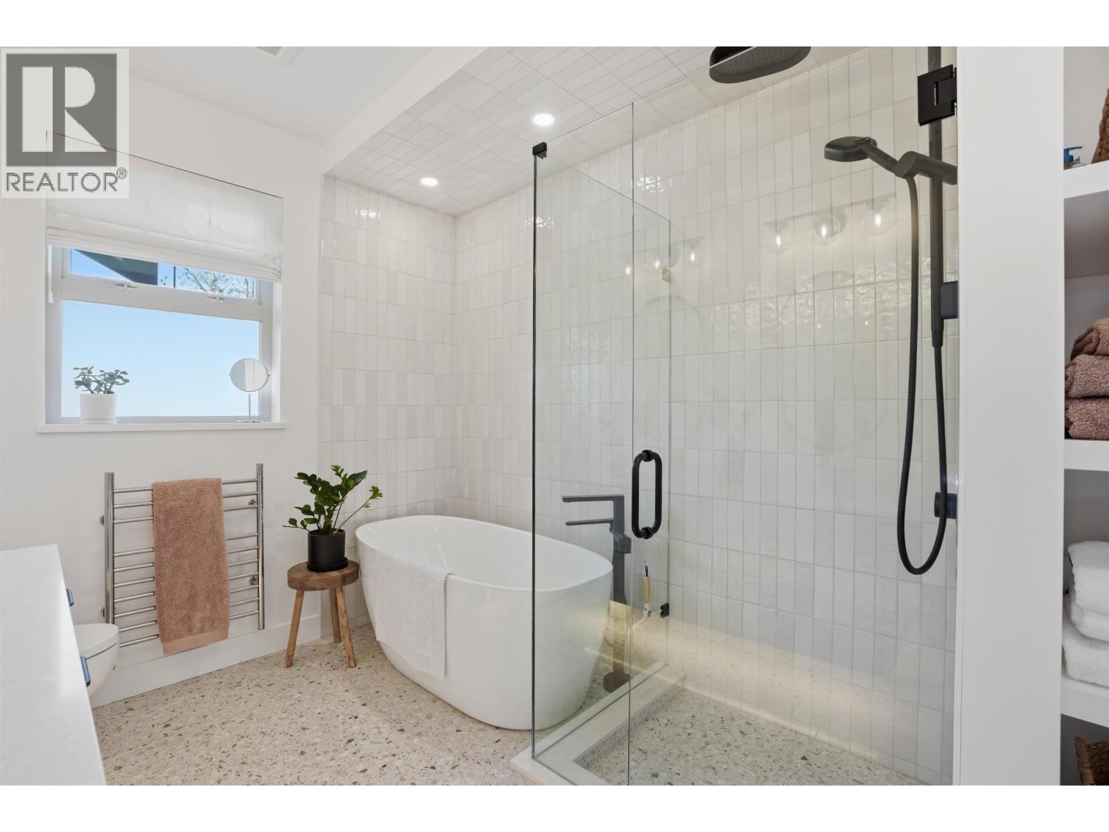 2039 W 33rd Avenue, Vancouver, British Columbia  V6M 1B6 - Photo 27 - R3109244