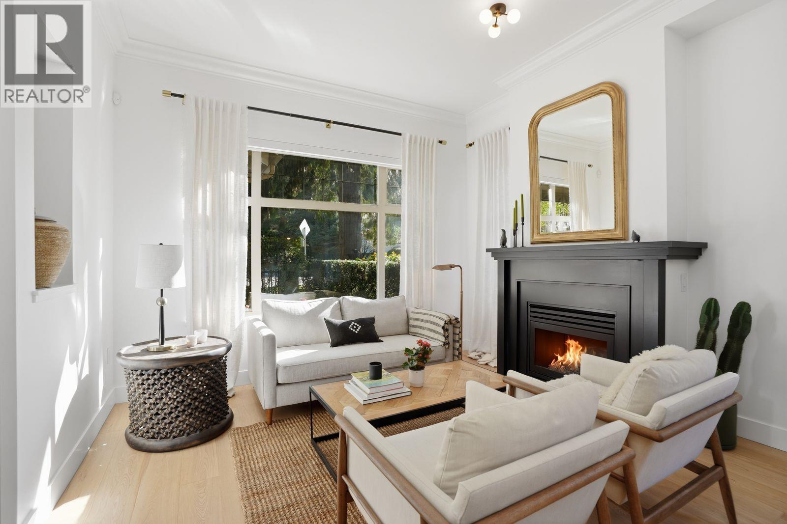 2039 W 33rd Avenue, Vancouver, British Columbia  V6M 1B6 - Photo 4 - R3109244