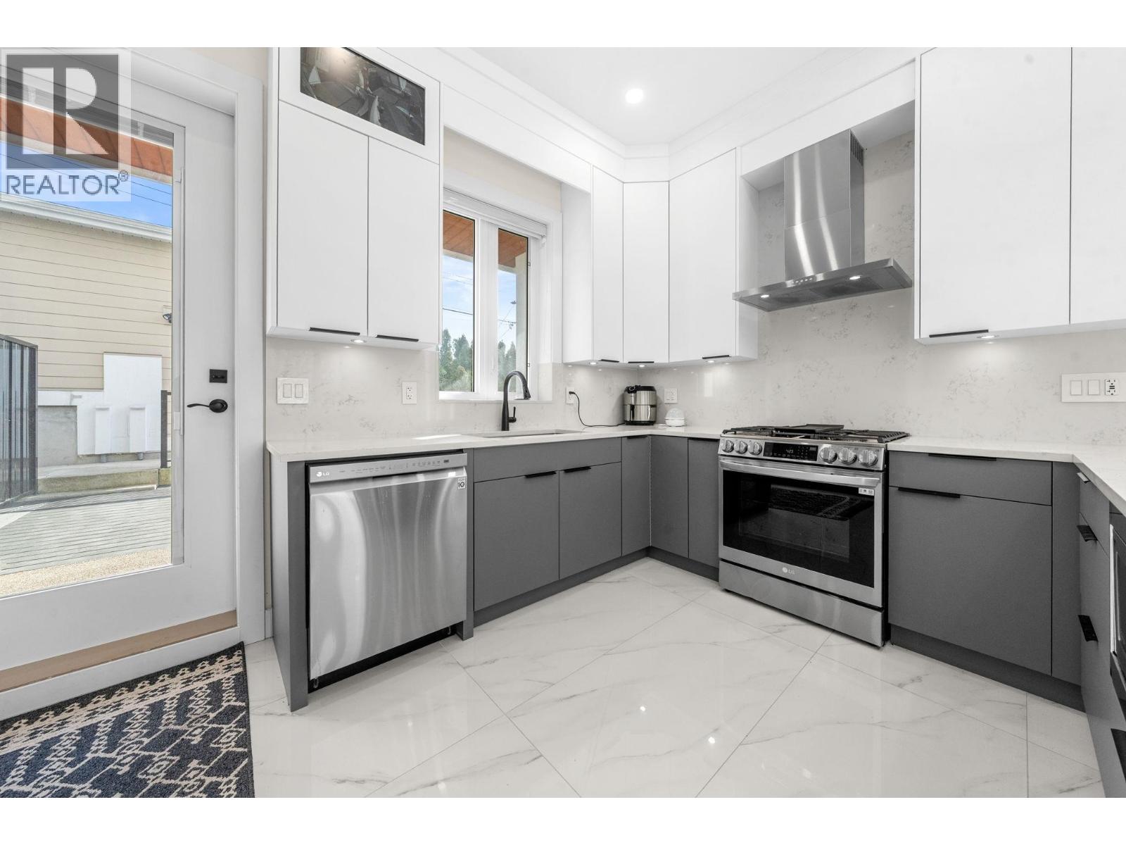 1548 E 41st Avenue, Vancouver, British Columbia  V5P 1K2 - Photo 25 - R3109268