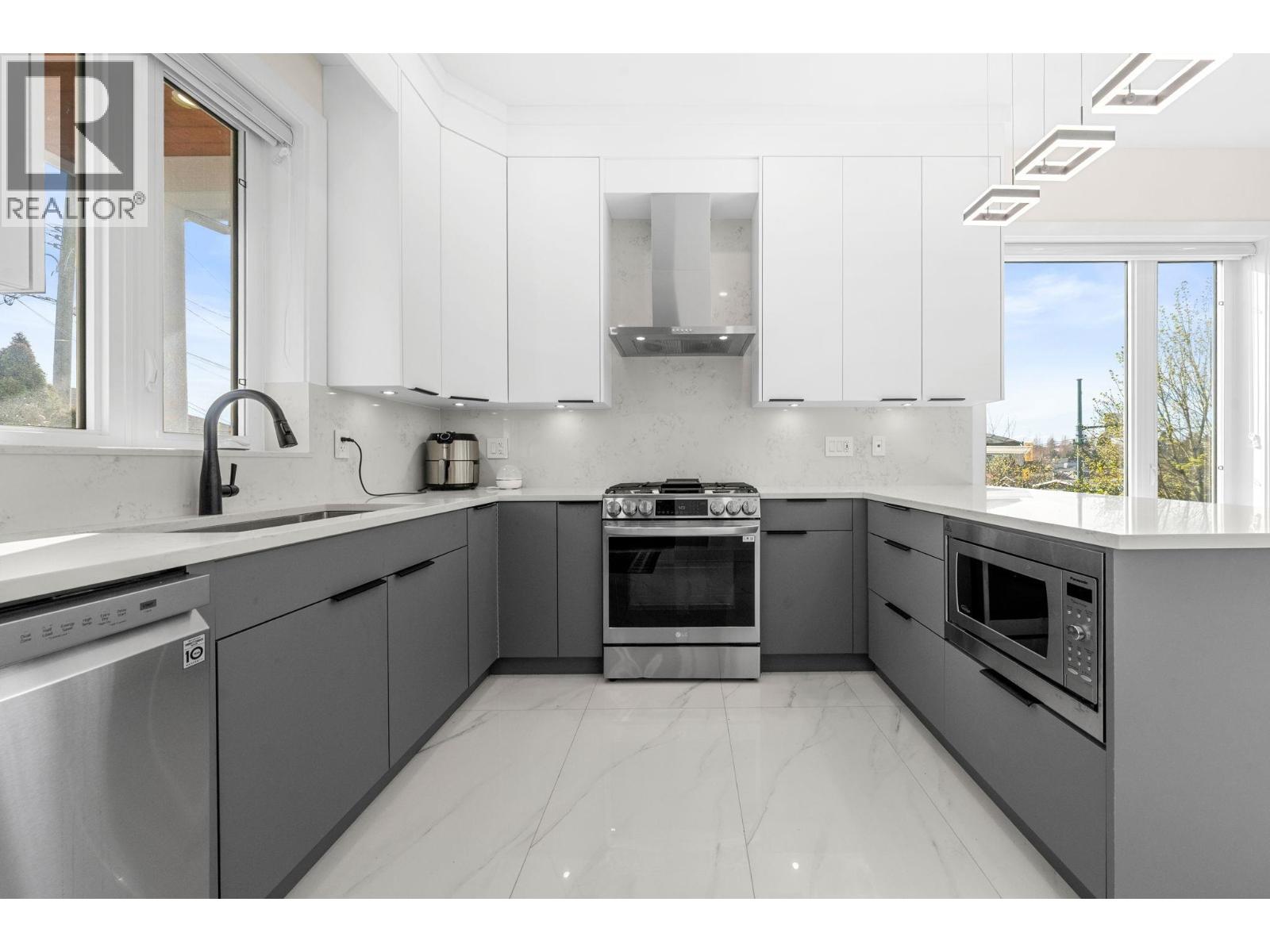 1548 E 41st Avenue, Vancouver, British Columbia  V5P 1K2 - Photo 27 - R3109268