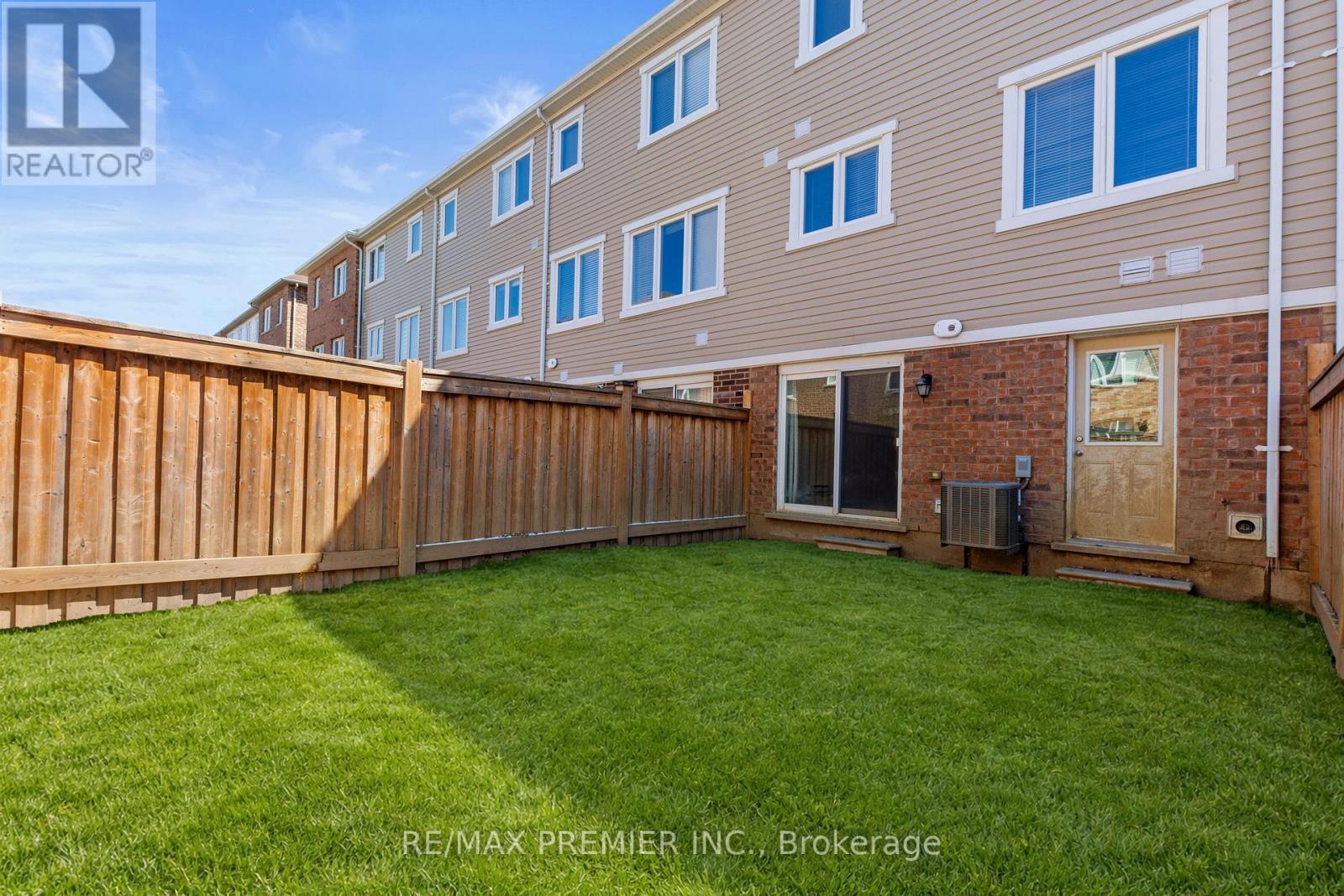 57 Baycliffe Crescent, Brampton, Ontario  L7A 3Z3 - Photo 45 - W12975194