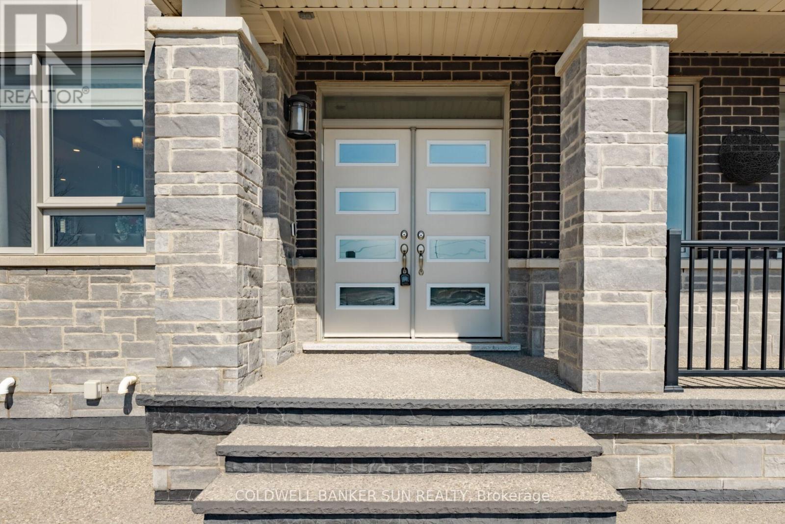 53 Affusion Road, Brampton, Ontario  L7A 5G1 - Photo 5 - W12978146