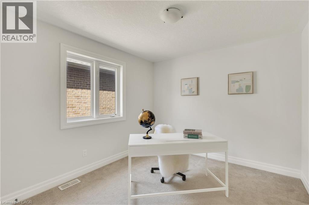 341 Zeller Drive, Kitchener, Ontario  N2A 0B2 - Photo 35 - 40819318