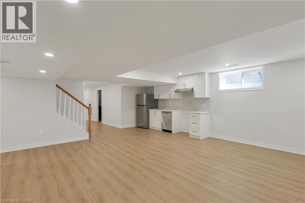 341 Zeller Drive, Kitchener, Ontario  N2A 0B2 - Photo 36 - 40819318