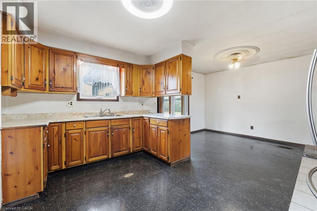 2091 6th Concession Road W, Hamilton, Ontario  N0B 1L0 - Photo 11 - 40819144