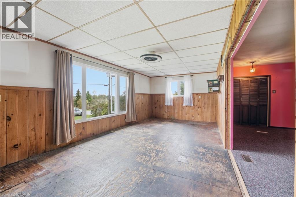 2091 6th Concession Road W, Hamilton, Ontario  N0B 1L0 - Photo 2 - 40819144