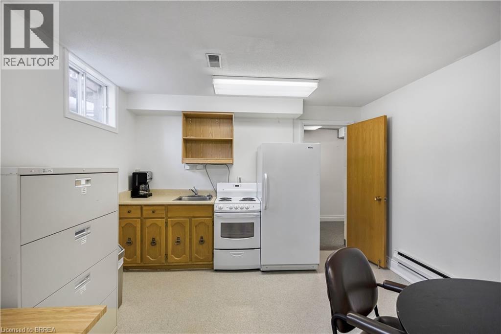 80 Chatham Street, Brantford, Ontario  N3T 2P1 - Photo 49 - 40804629