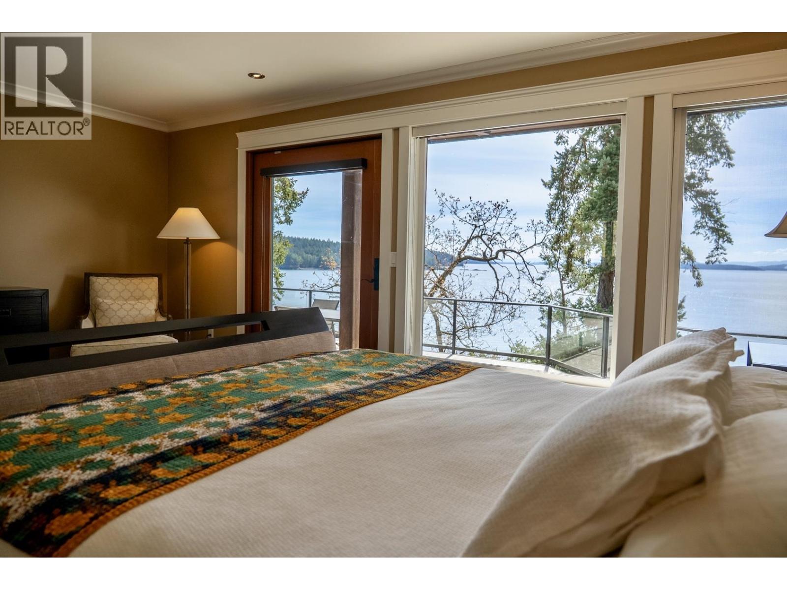 1369 Mackinnon Road, Pender Island, British Columbia  V0N 2M1 - Photo 11 - R3109230