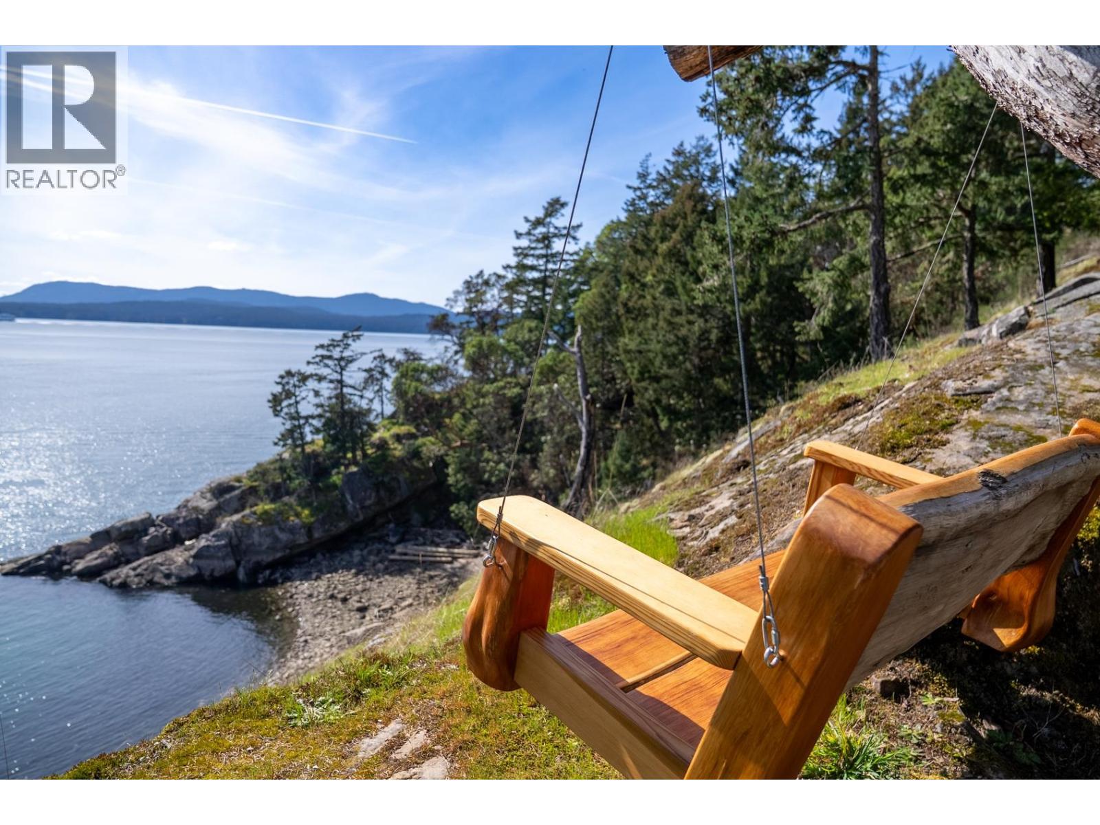1369 Mackinnon Road, Pender Island, British Columbia  V0N 2M1 - Photo 32 - R3109230