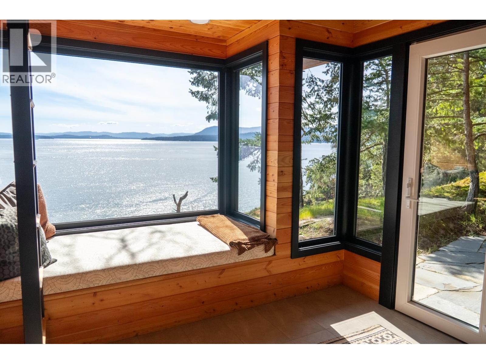 1369 Mackinnon Road, Pender Island, British Columbia  V0N 2M1 - Photo 35 - R3109230