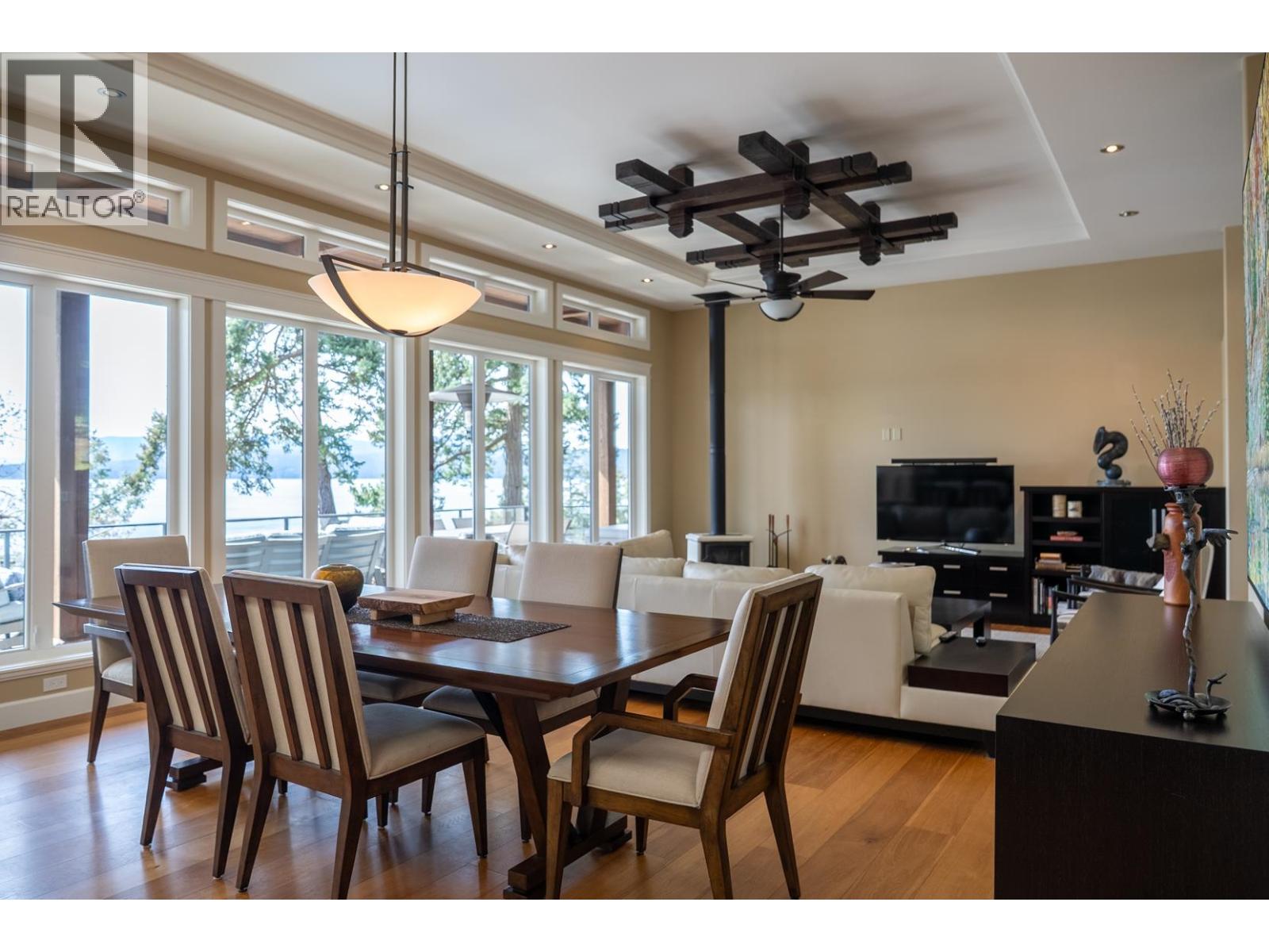 1369 Mackinnon Road, Pender Island, British Columbia  V0N 2M1 - Photo 6 - R3109230