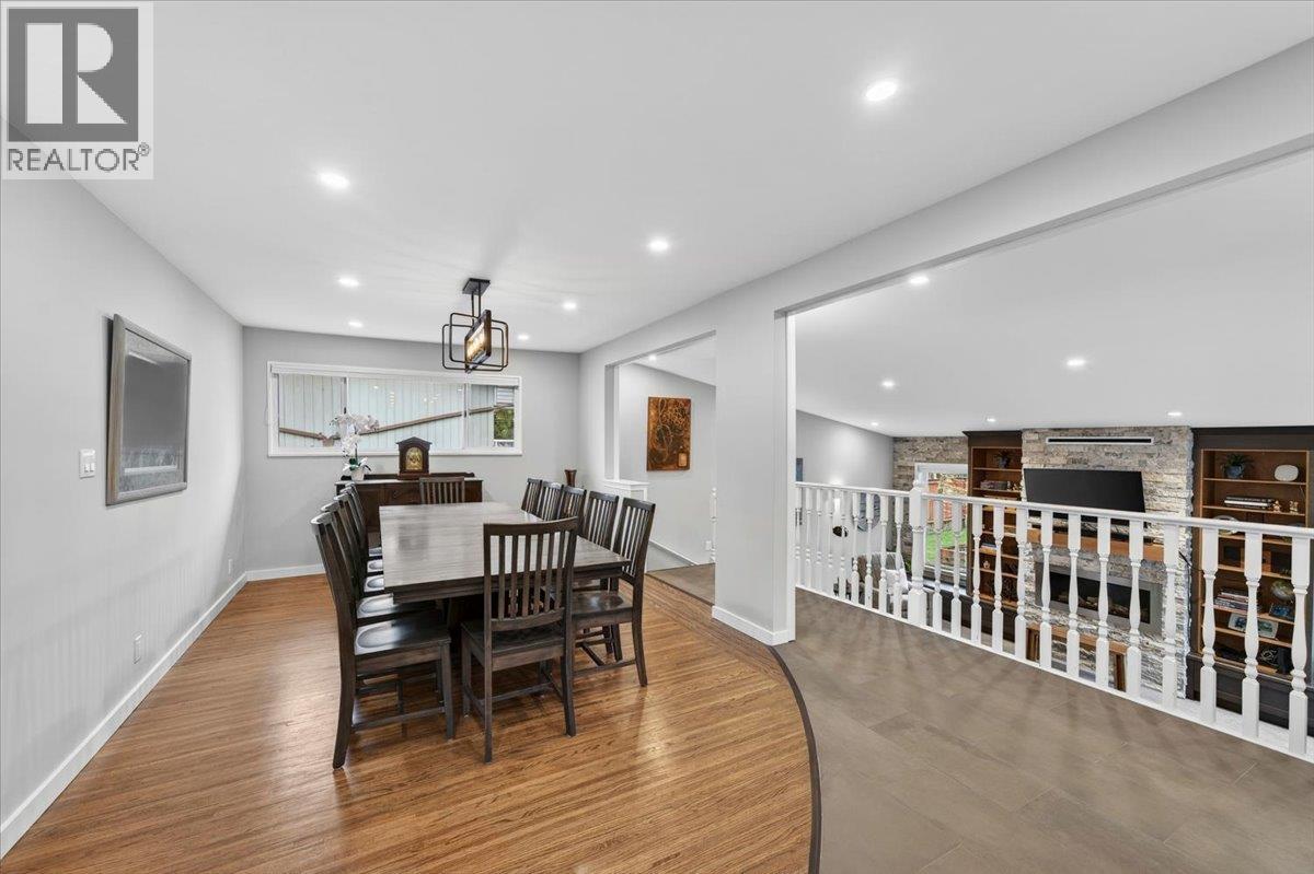 812 Grover Avenue, Coquitlam, British Columbia  V3J 3C8 - Photo 12 - R3109236