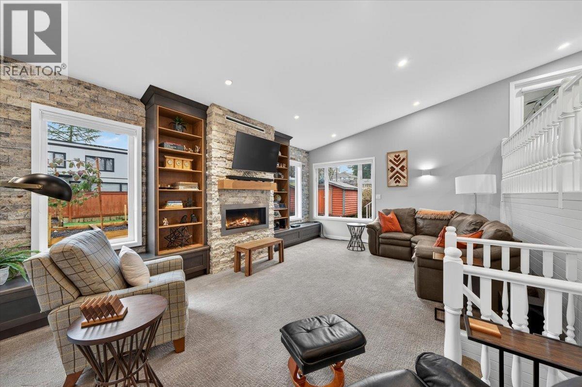 812 Grover Avenue, Coquitlam, British Columbia  V3J 3C8 - Photo 14 - R3109236