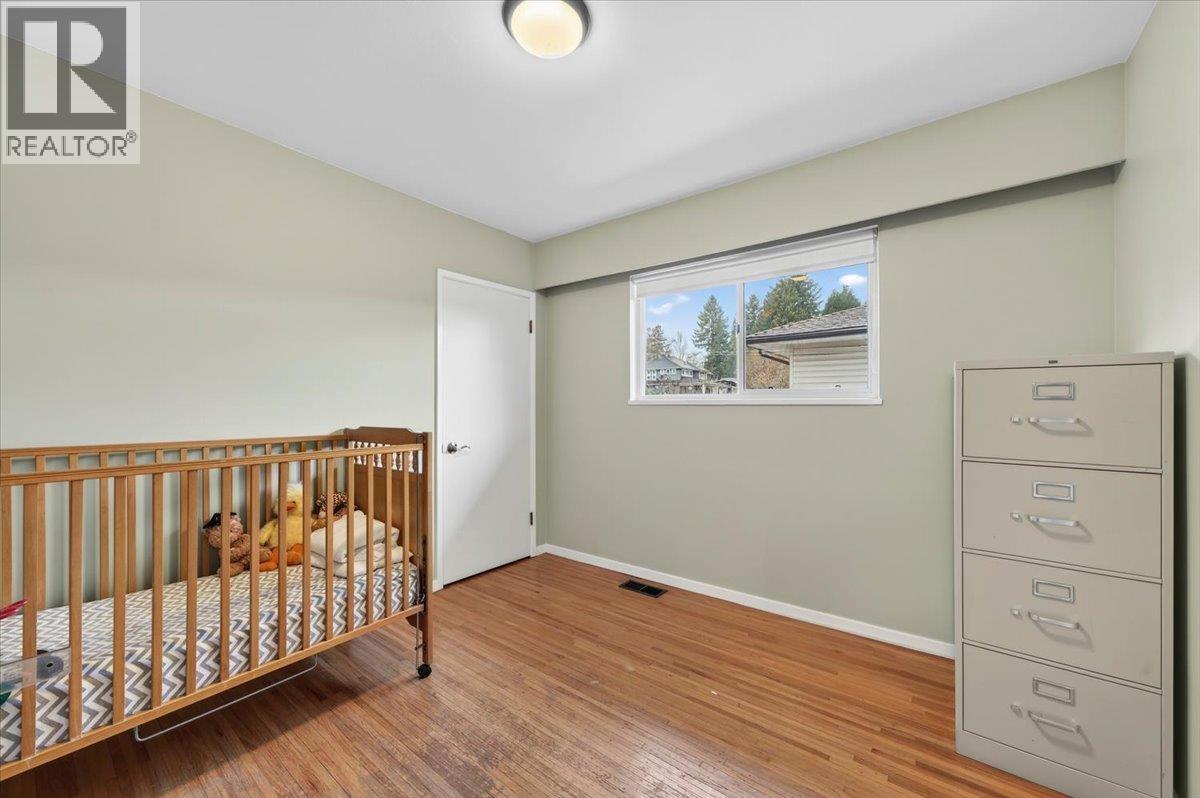 812 Grover Avenue, Coquitlam, British Columbia  V3J 3C8 - Photo 21 - R3109236