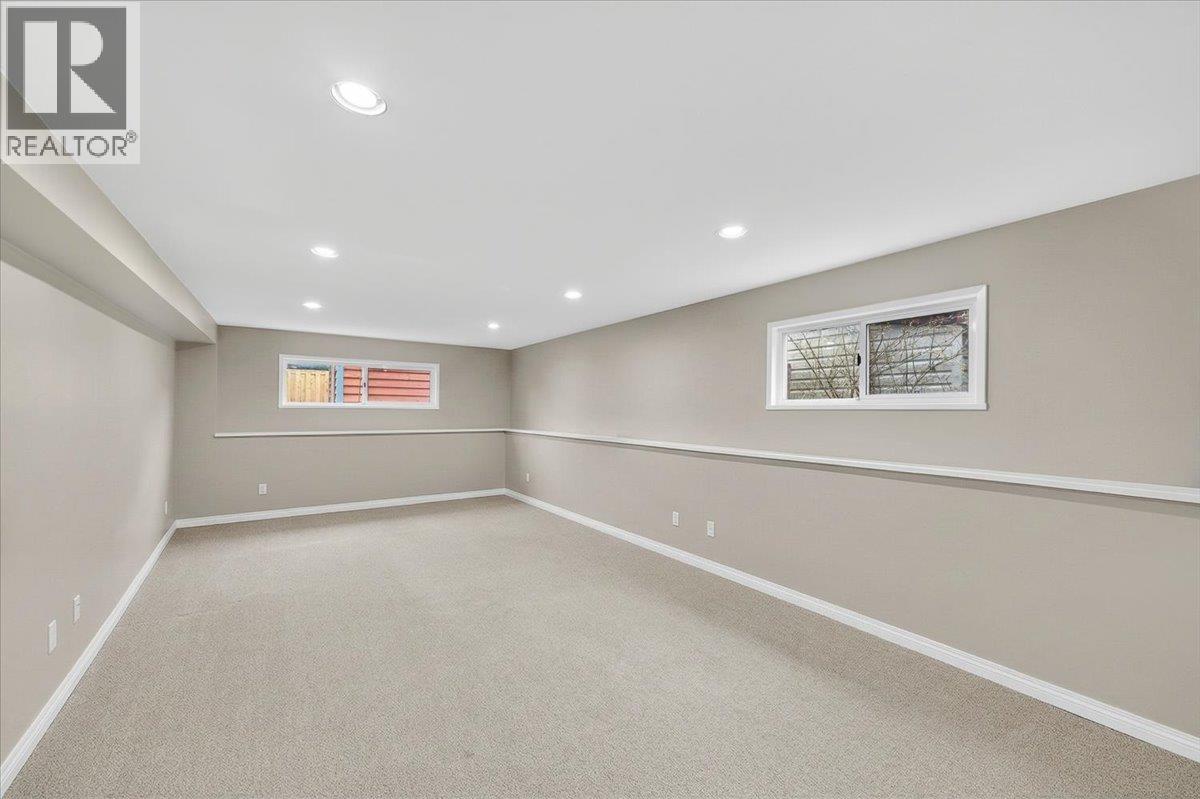 812 Grover Avenue, Coquitlam, British Columbia  V3J 3C8 - Photo 26 - R3109236