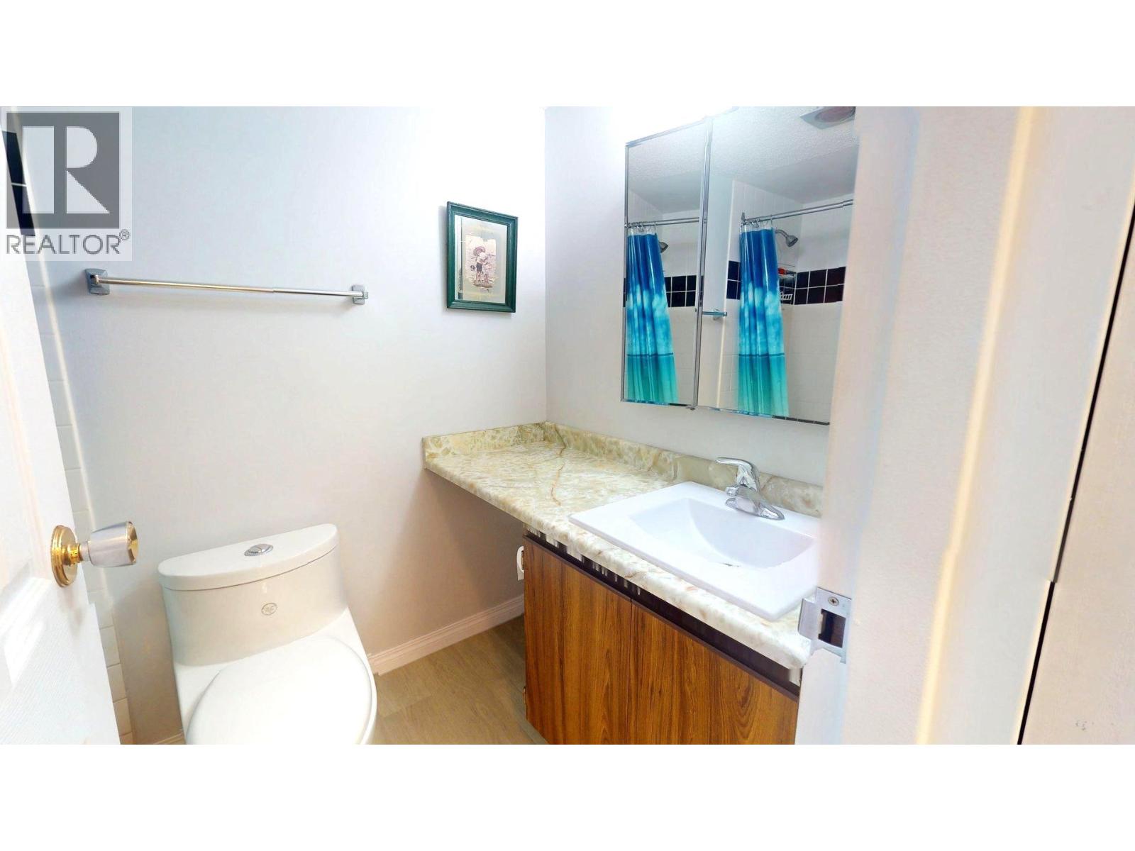 1335 Alpine Drive Unit# 202b, Elkford, British Columbia  V0B 1H0 - Photo 7 - 10365148