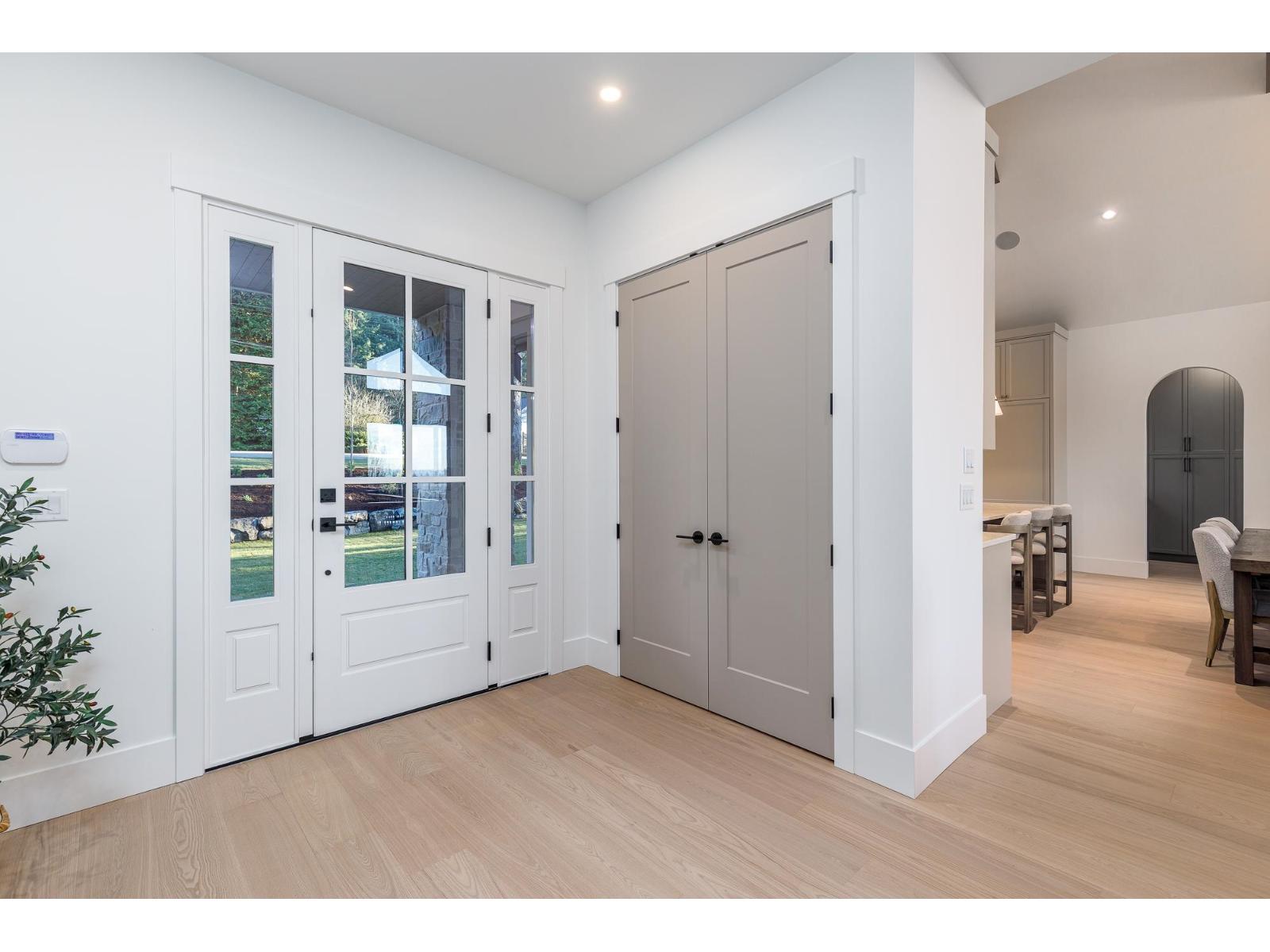 5319 234 Street, Langley, British Columbia  V2Z 2P6 - Photo 4 - R3107392