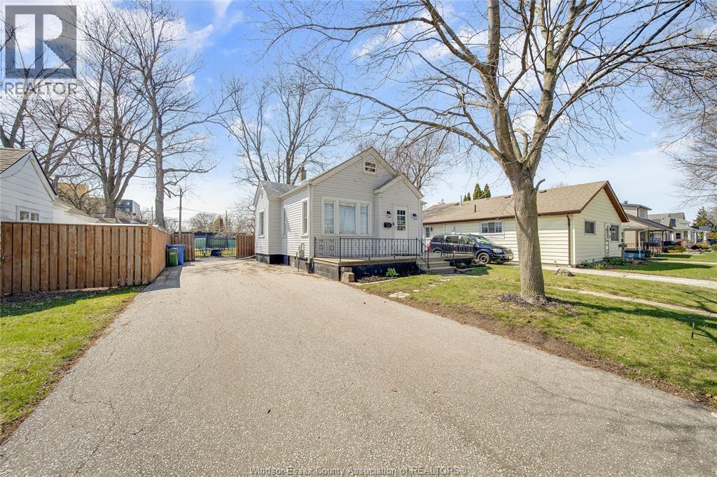 273 Frank Avenue, Windsor, Ontario  N8S 3N7 - Photo 3 - 26007350