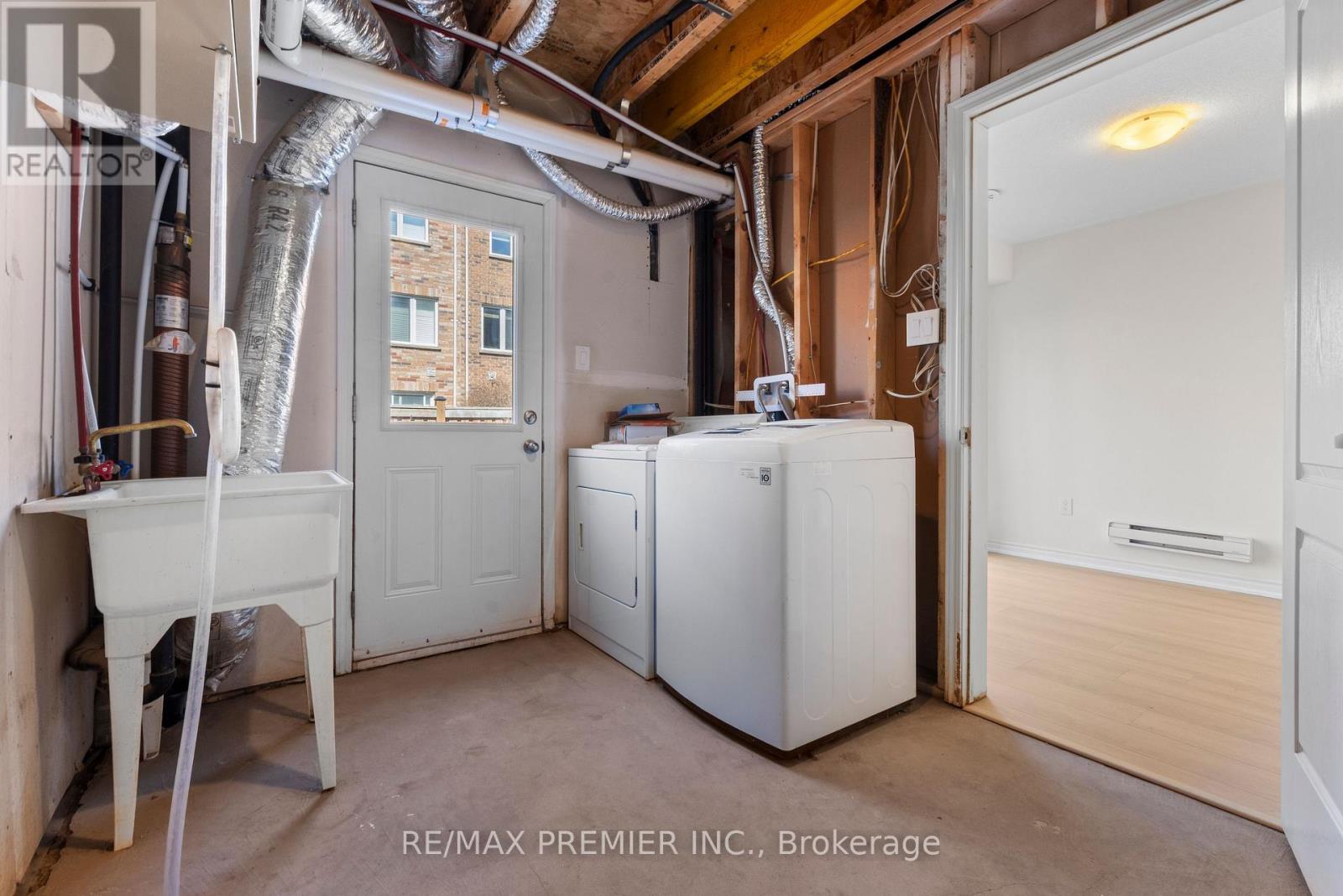 57 Baycliffe Crescent, Brampton, Ontario  L7A 3Z3 - Photo 43 - W12975194