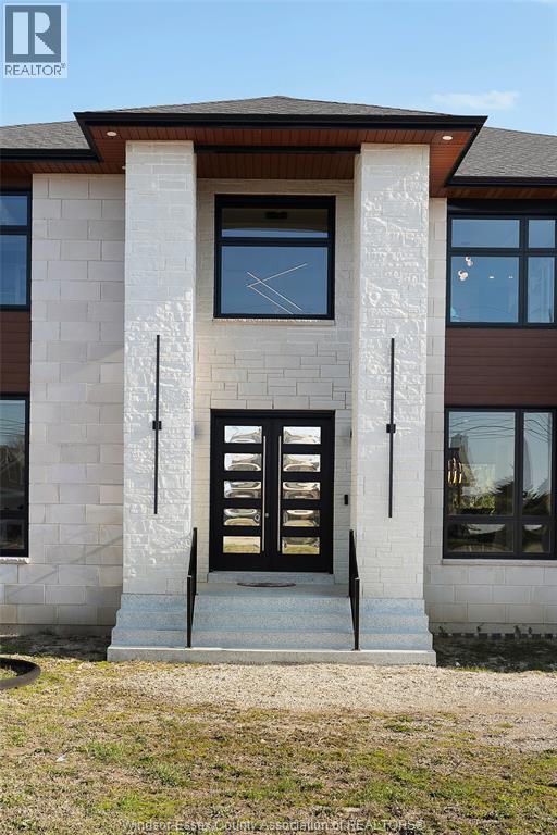 8535 Riverside Drive East, Windsor, Ontario N8S 1G1 - Photo 4 - 26007671