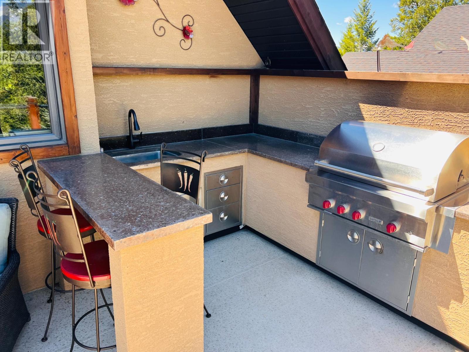 2557 LEDGEROCK Ridge, Invermere, British Columbia